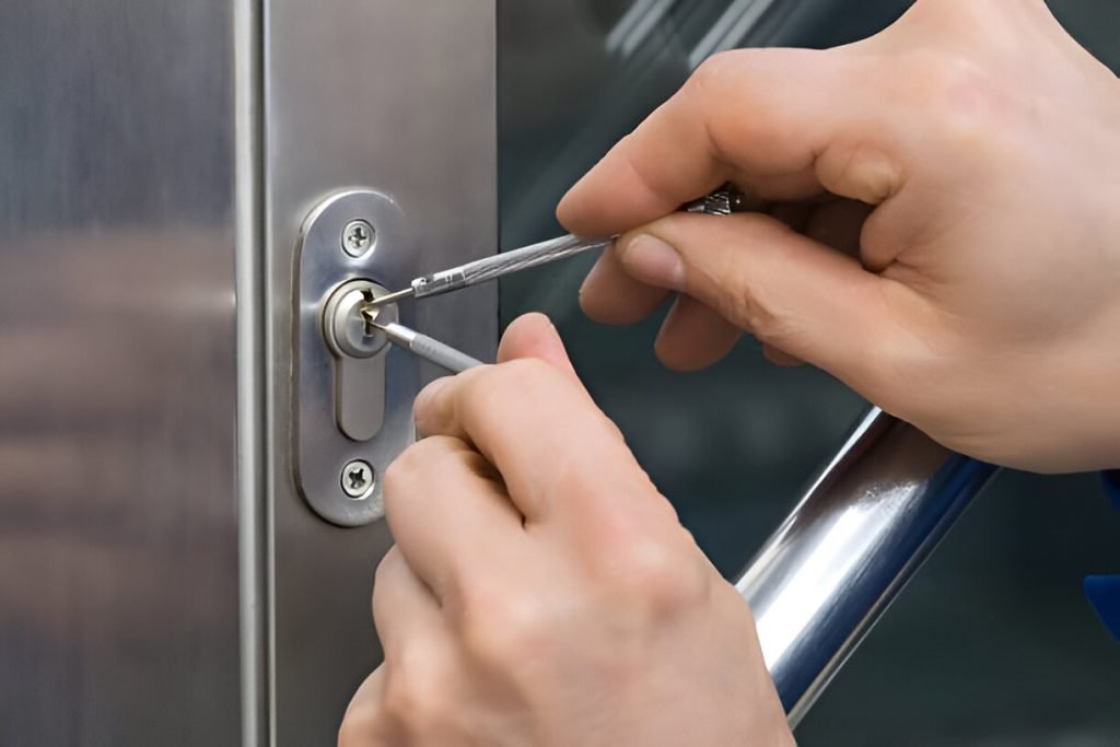 Locksmith London