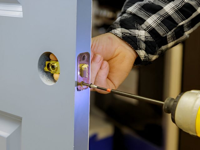 Call a Locksmith: Trusted Solutions with N1 Locksmiths