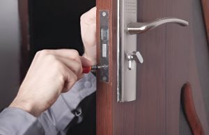 Read more about the article Emergency Locksmith Service You Can Trust – N1 Locksmiths at Your Doorstep 24/7